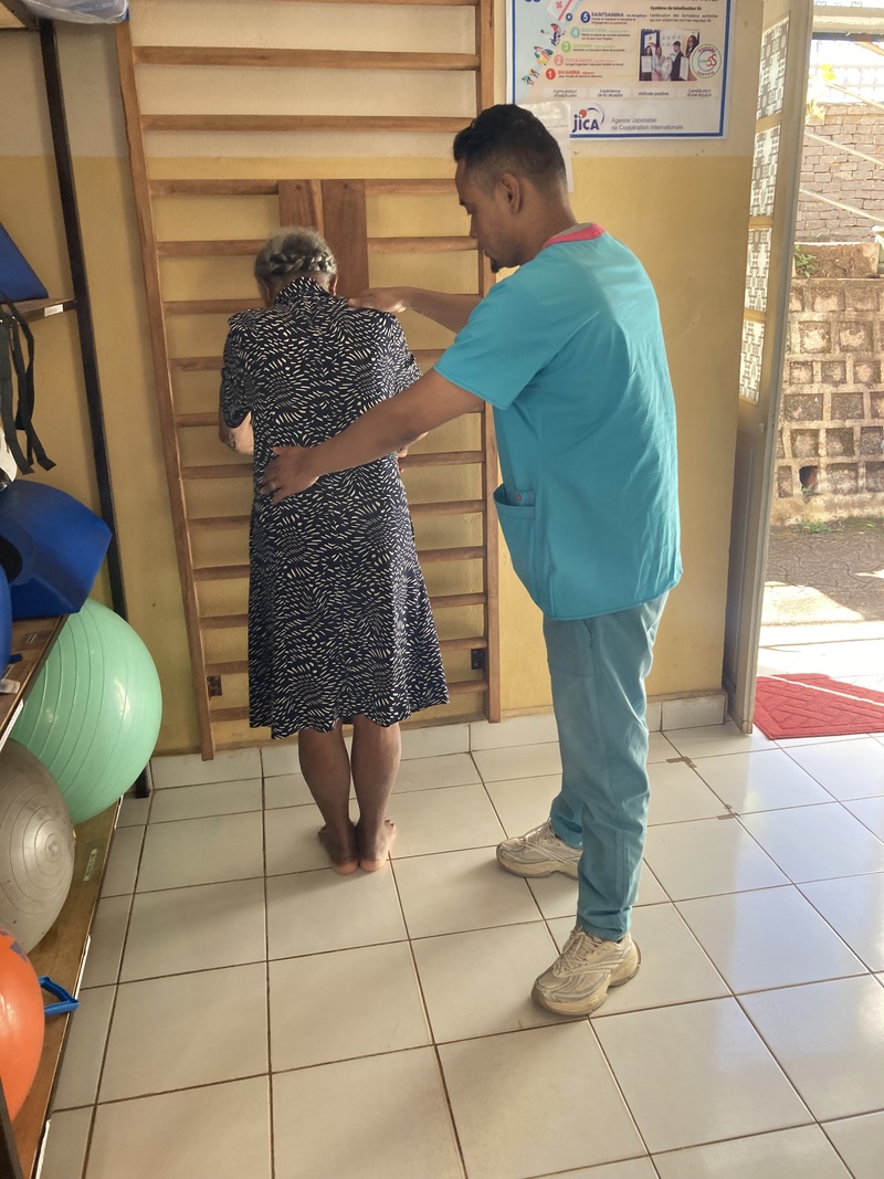 Rééducation gériatrique
Maintien de la mobilité et de l’autonomie chez la personne âgée.